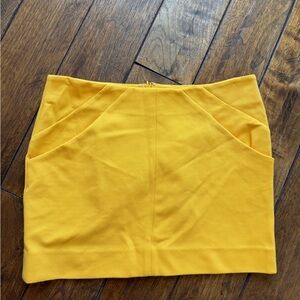 DVF Textured Yellow Marigold Women's Mini Skirt Mod